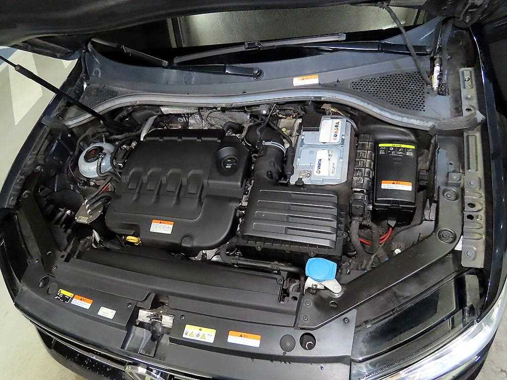 Volkswagen Tiguan 2020 Negro - Importación desde Corea - HF Imports Iquique - Foto 19