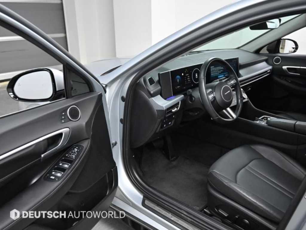 HYUNDAI Sonata - Vista 11