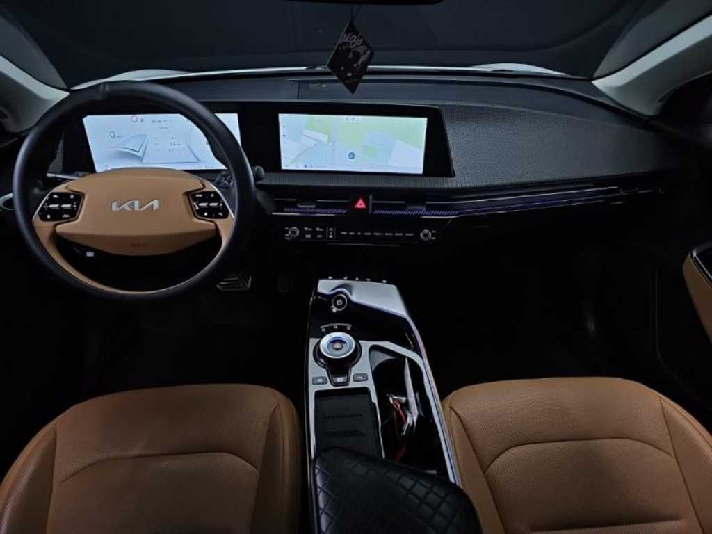 KIA EV6 - Vista 5