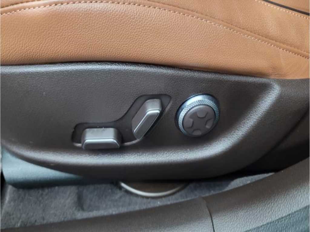 Genesis G80 - Vista 11