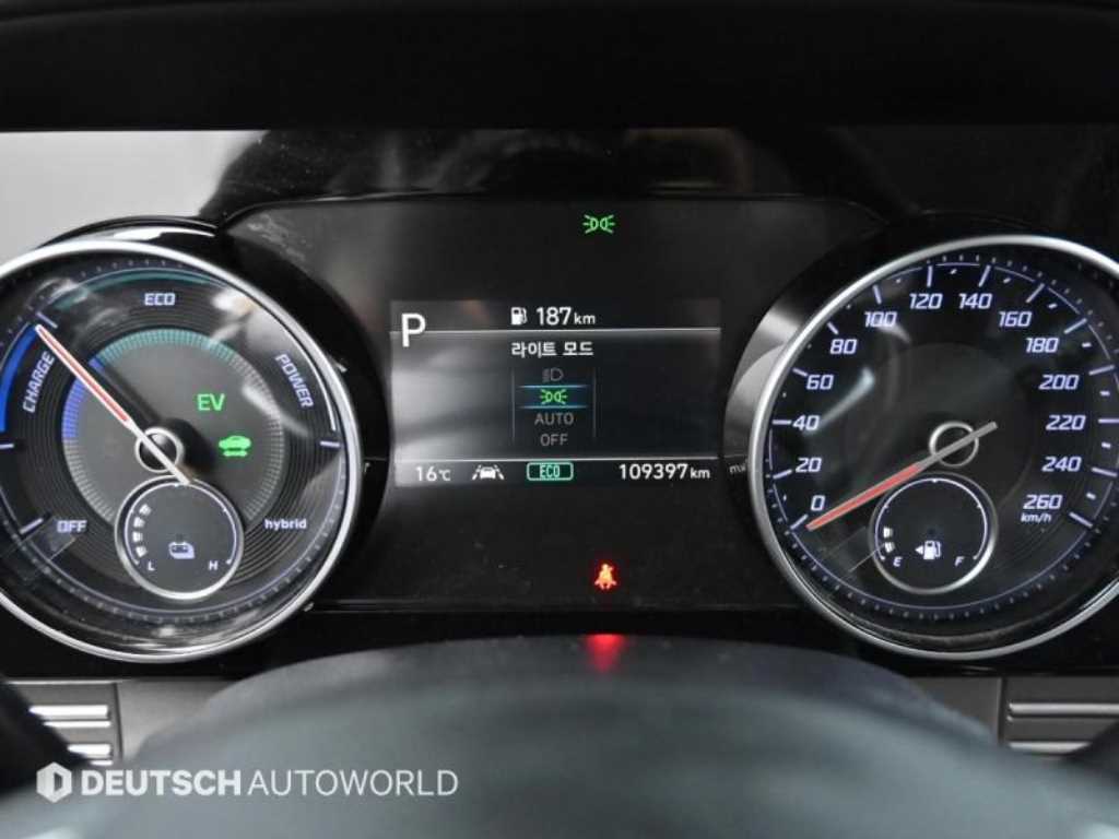 HYUNDAI Grandeur - Vista 8