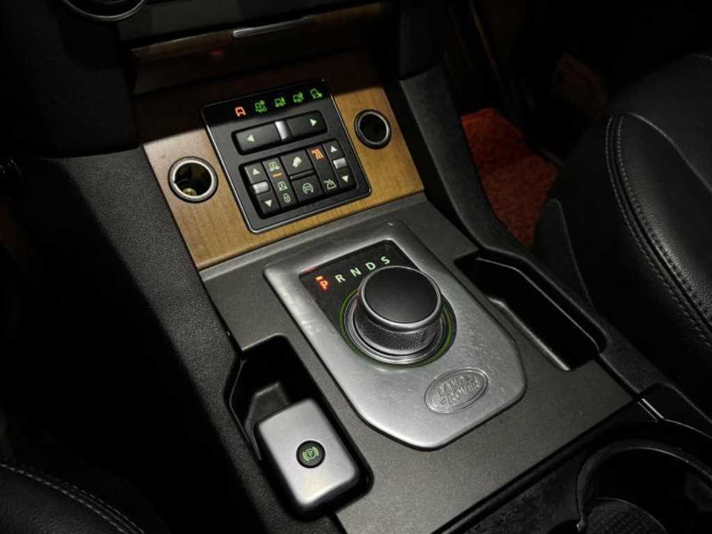 Land Rover Discovery 2016 - Importación desde Corea - HF Imports Iquique - Foto 17