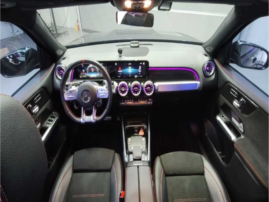 Mercedes Benz GLB Class - Vista 6