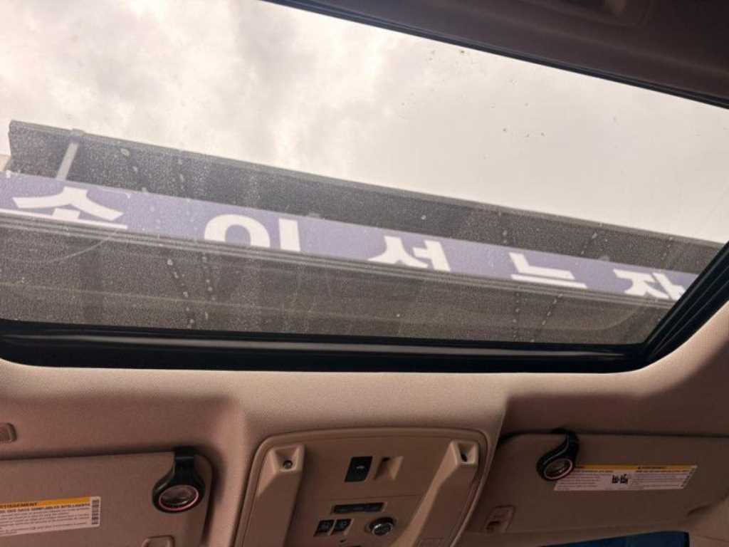 Cadillac Escalade - Vista 8