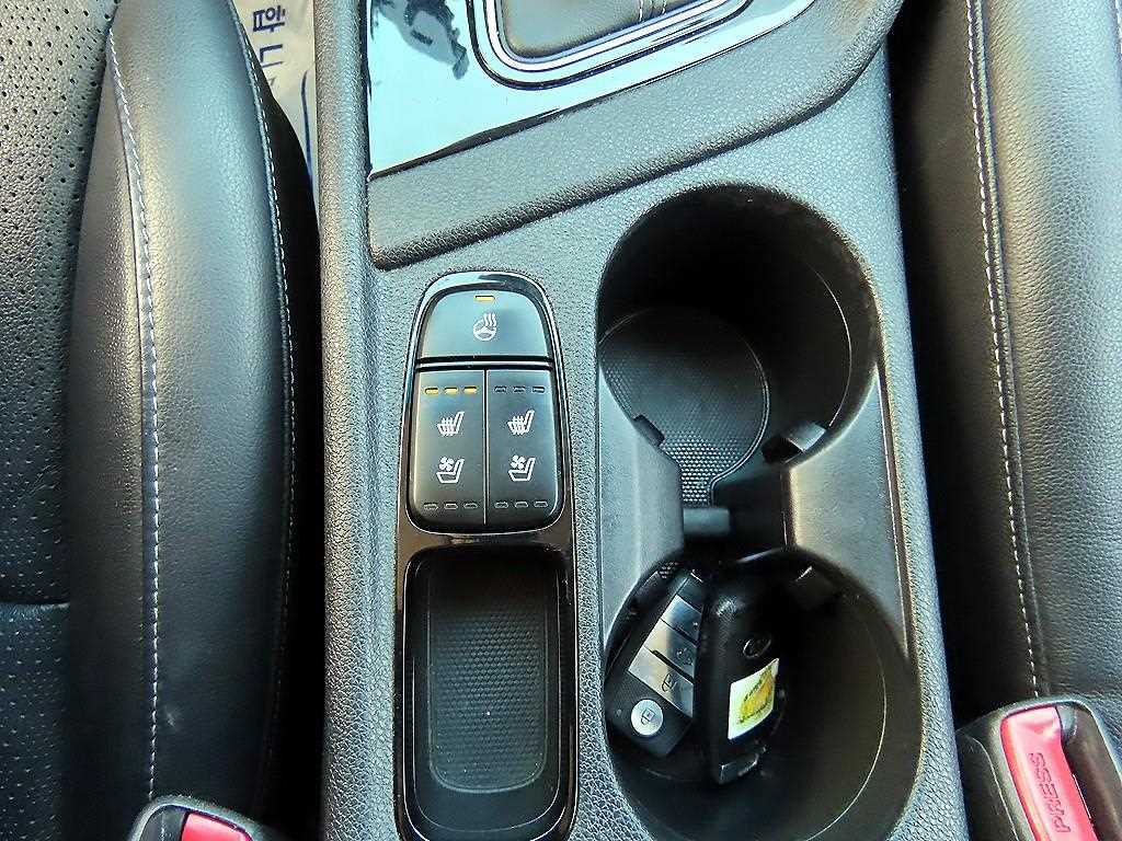 KIA Niro 2017 Azul - Importación desde Corea - HF Imports Iquique - Foto 14