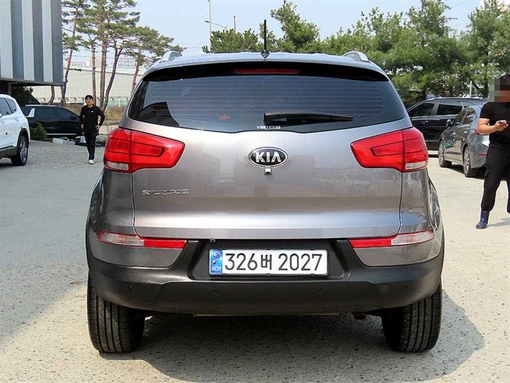 KIA Sportage - Vista 4