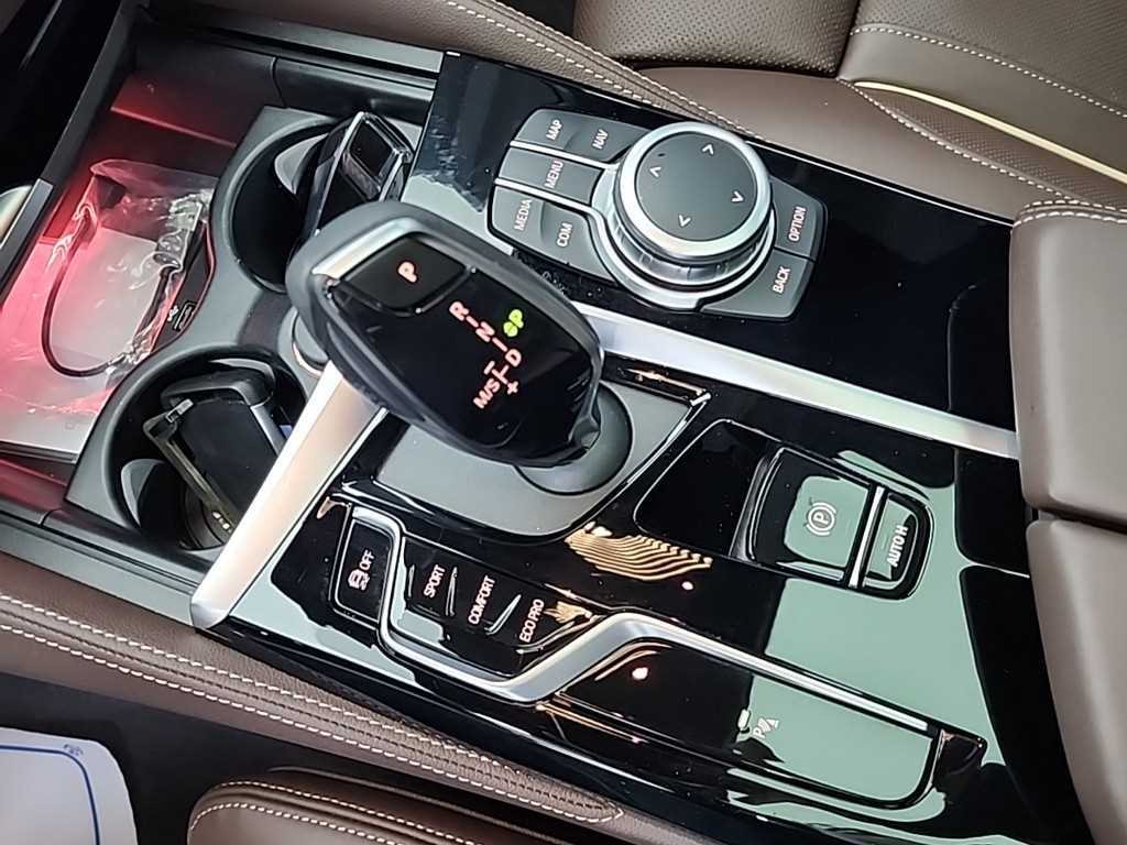 BMW 5 Series - Vista 8