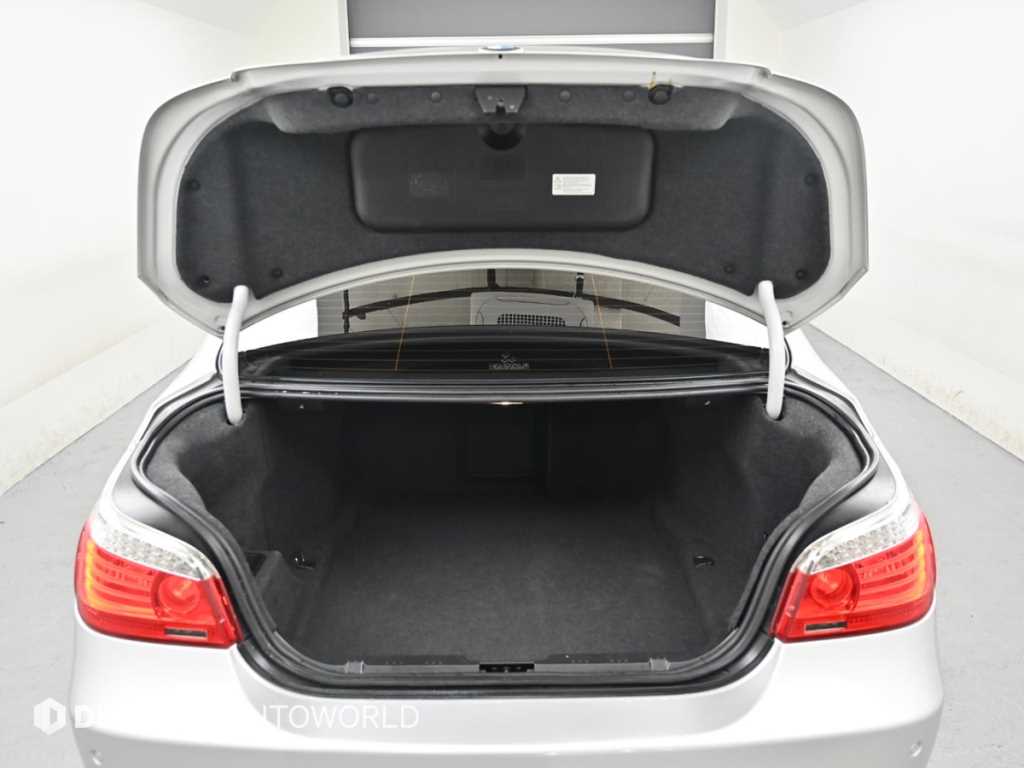 BMW 5 Series 2010 Plateado - Importación desde Corea - HF Imports Iquique - Foto 19