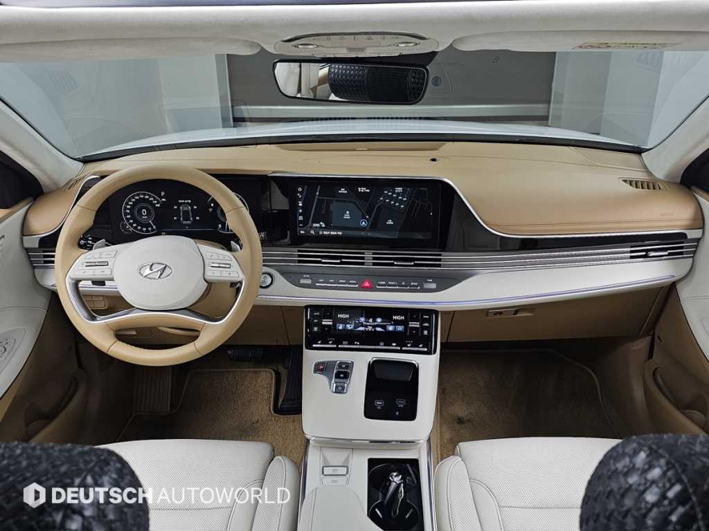 HYUNDAI Grandeur - Vista 7