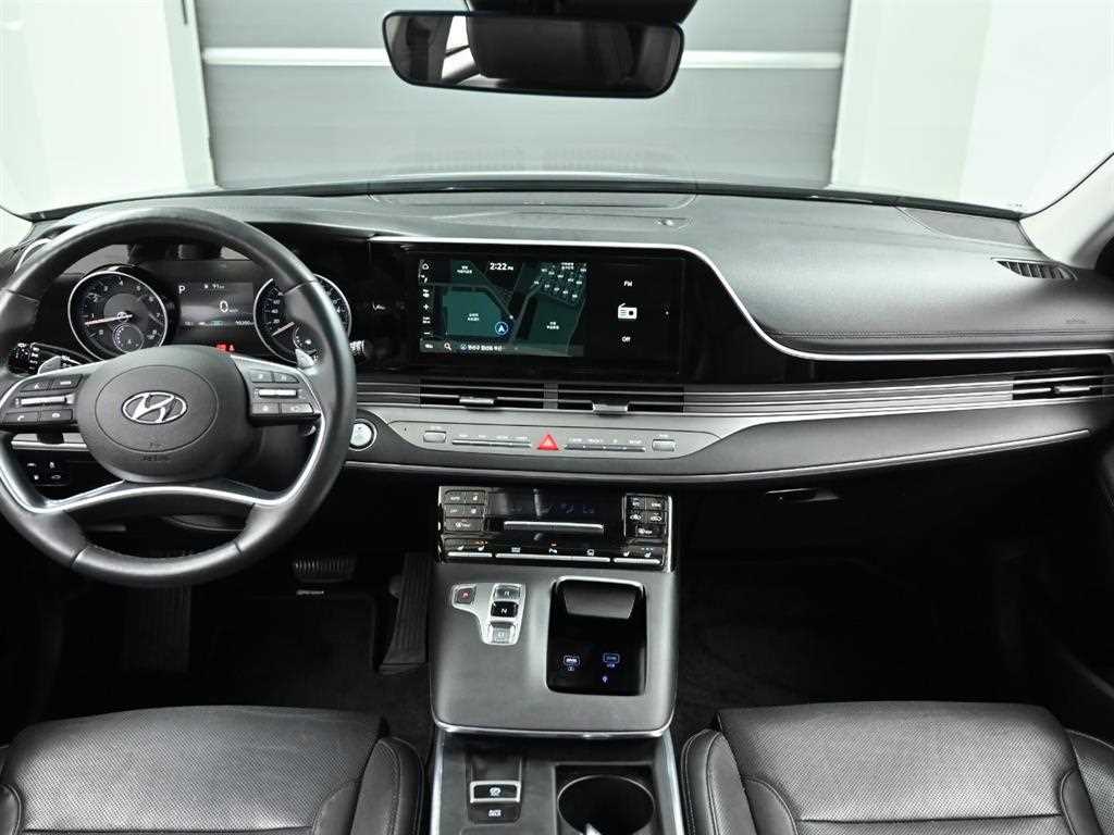 HYUNDAI Grandeur - Vista 7