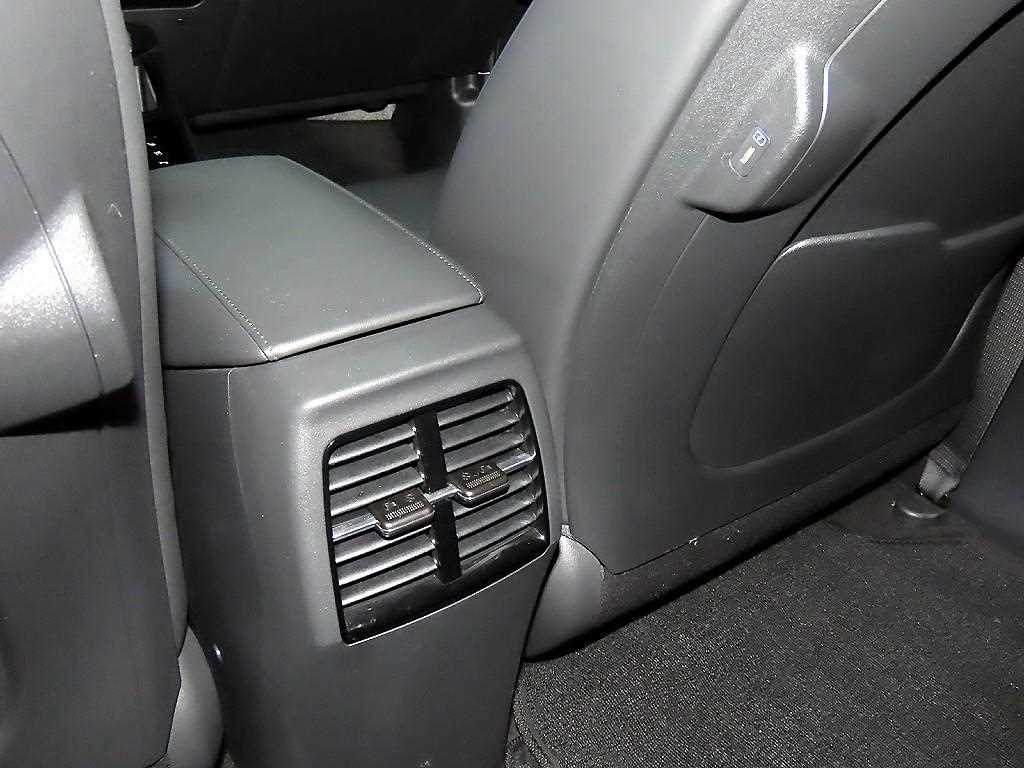 KIA Niro 2024 Blanco - Importación desde Corea - HF Imports Iquique - Foto 16