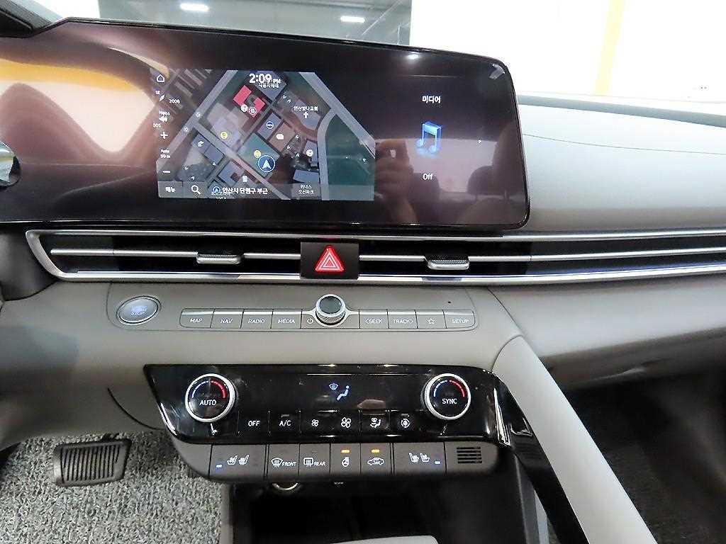 HYUNDAI Avante 2025 - Importación desde Corea - HF Imports Iquique - Foto 14