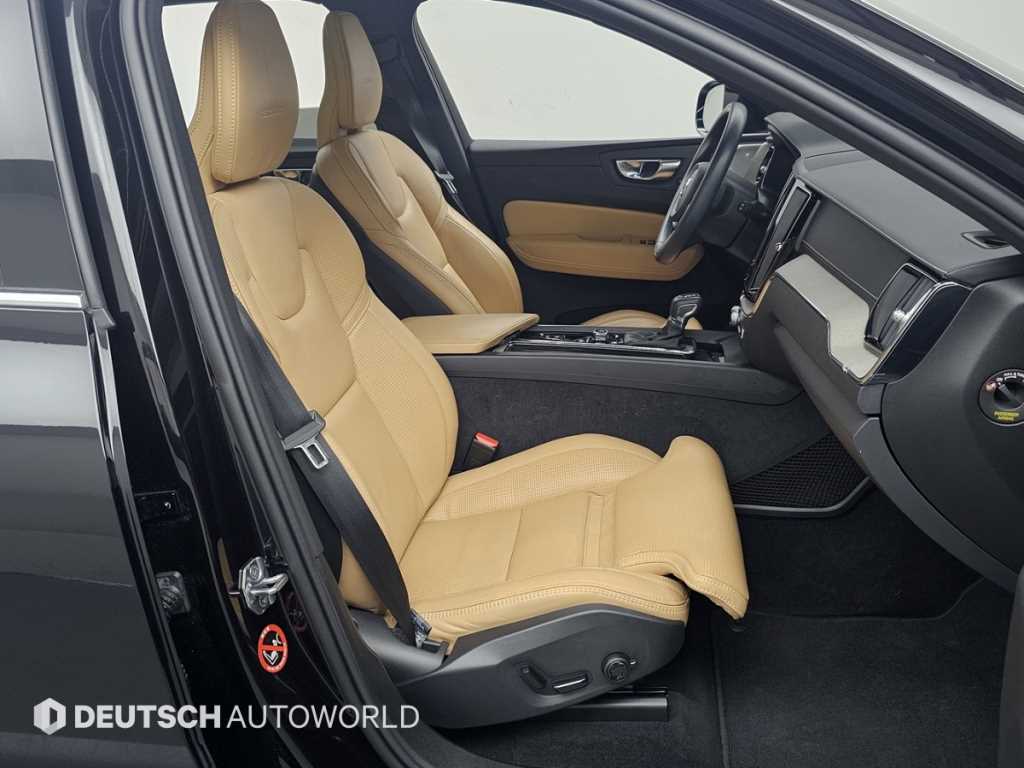 Volvo XC60 - Vista 10