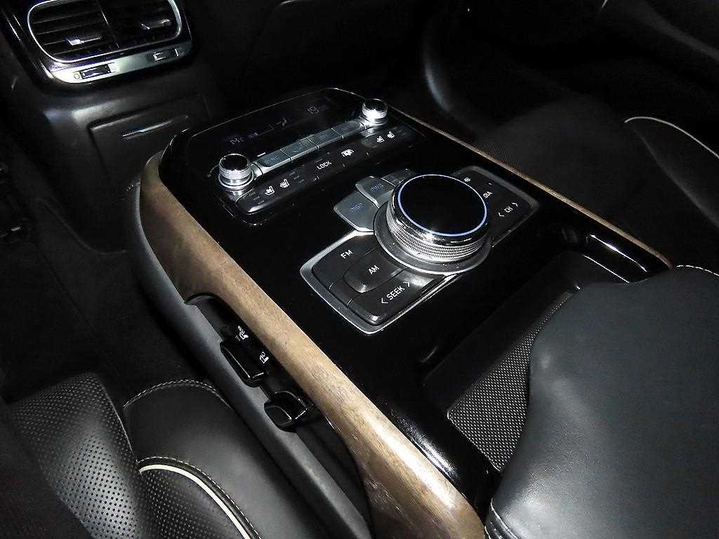 Genesis G90 2019 Negro - Importación desde Corea - HF Imports Iquique - Foto 14