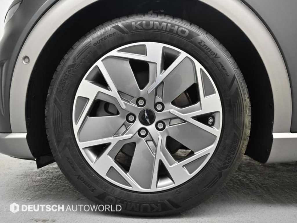 Genesis GV60 - Vista 5