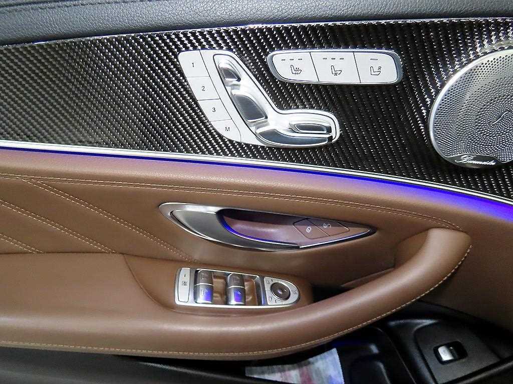 Mercedes Benz E class 2019 Negro - Importación desde Corea - HF Imports Iquique - Foto 14