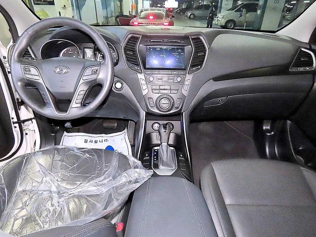 HYUNDAI Santa Fe - Vista 10