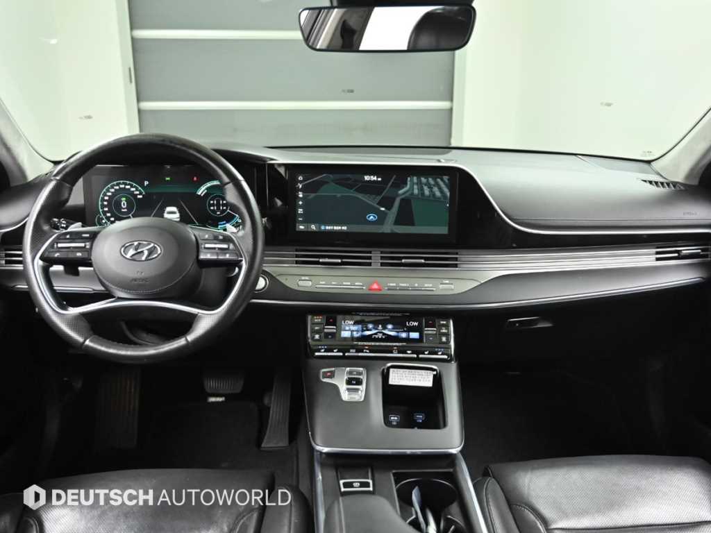 HYUNDAI Grandeur - Vista 7