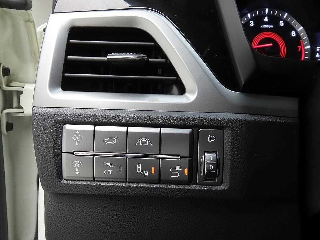 Ssangyong Korando - Vista 12