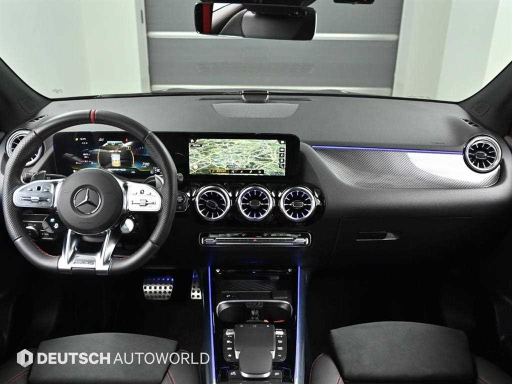 Mercedes Benz GLA Class - Vista 7