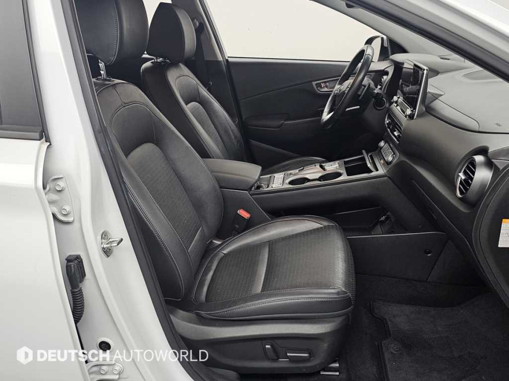 HYUNDAI Kona - Vista 10