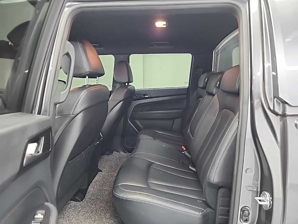 Ssangyong Rexton - Vista 12
