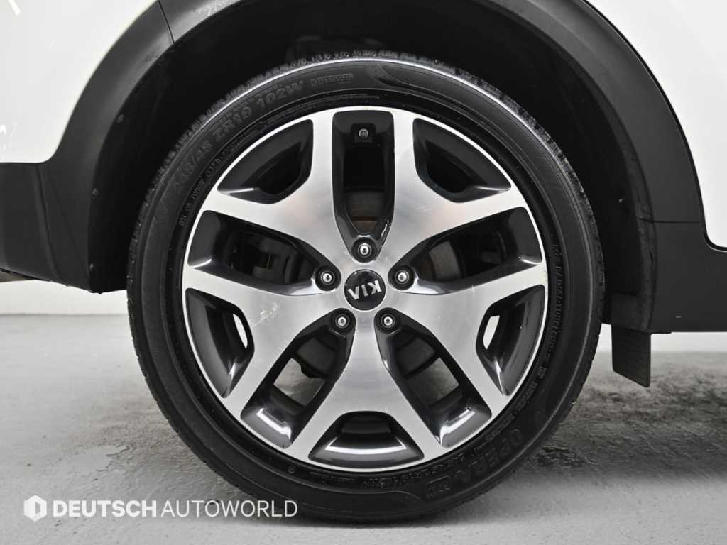 KIA Sportage - Vista 5