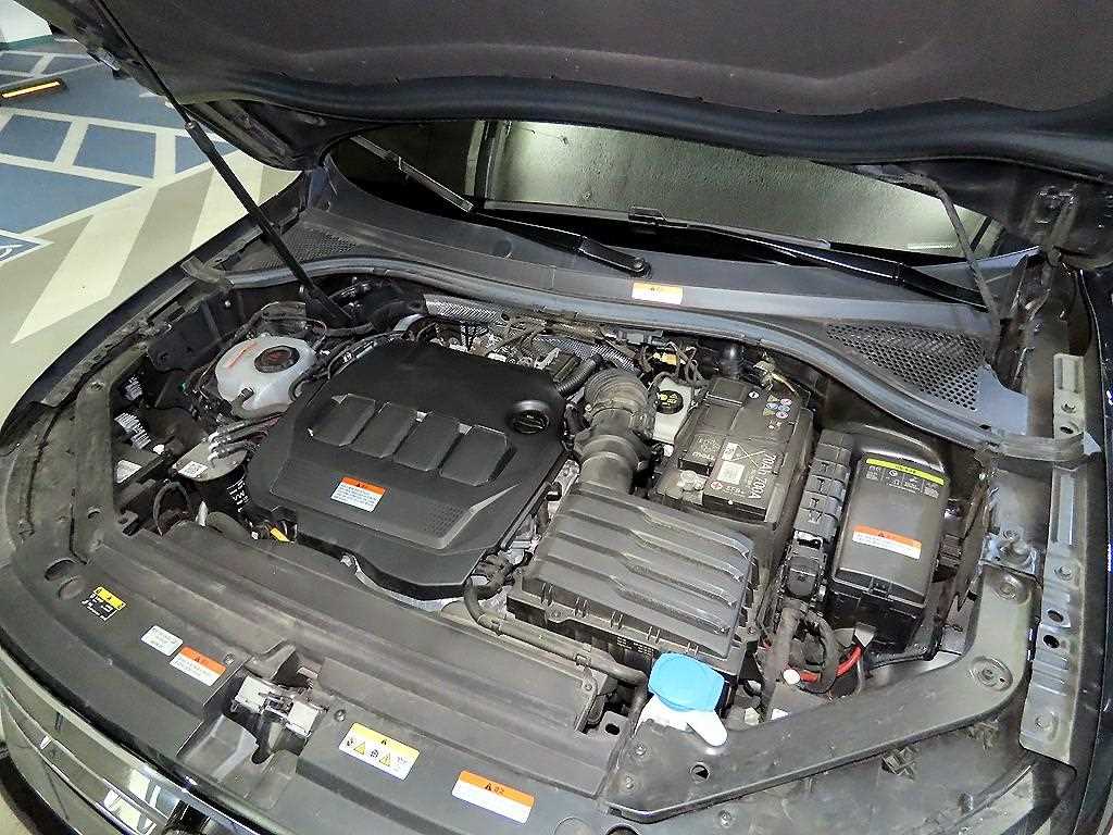 Volkswagen Tiguan 2024 Negro - Importación desde Corea - HF Imports Iquique - Foto 19