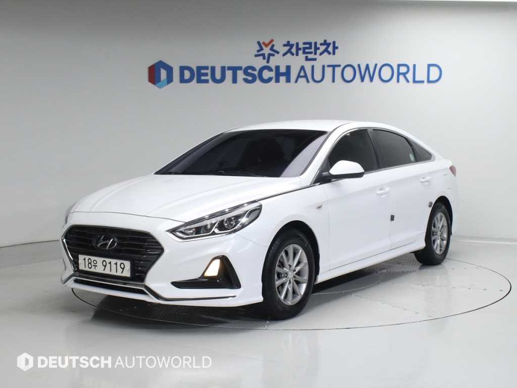 HYUNDAI Sonata 2018 Blanco - Importación desde Corea - HF Imports Iquique - Foto 1
