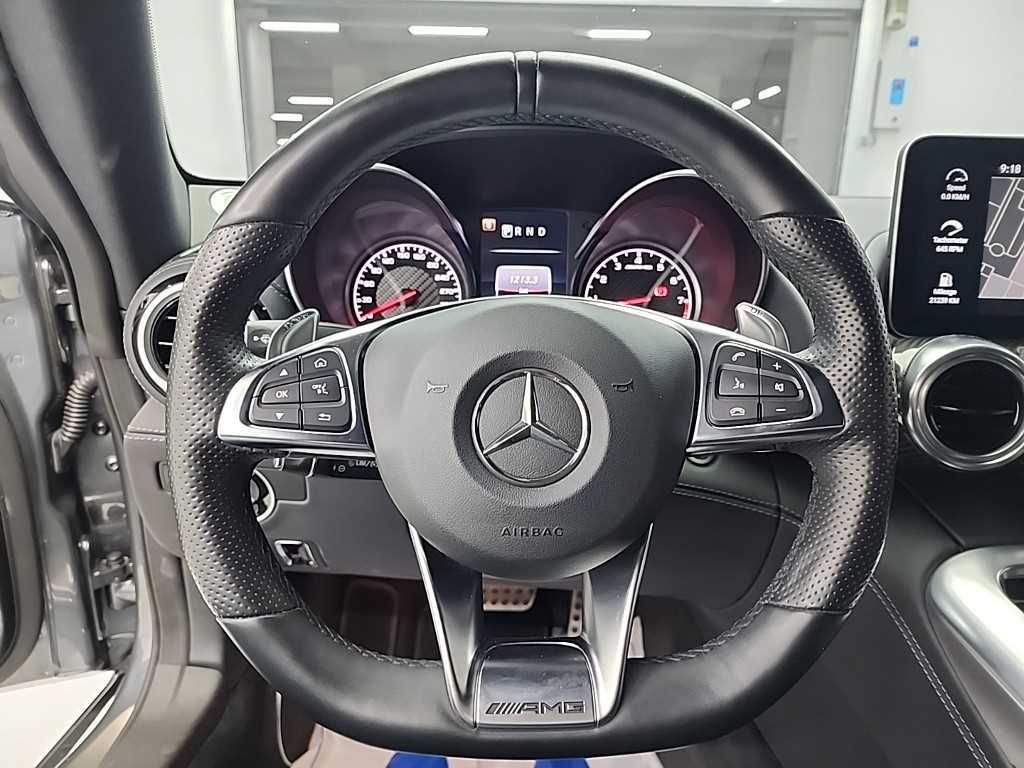Mercedes Benz AMG GT - Vista 9