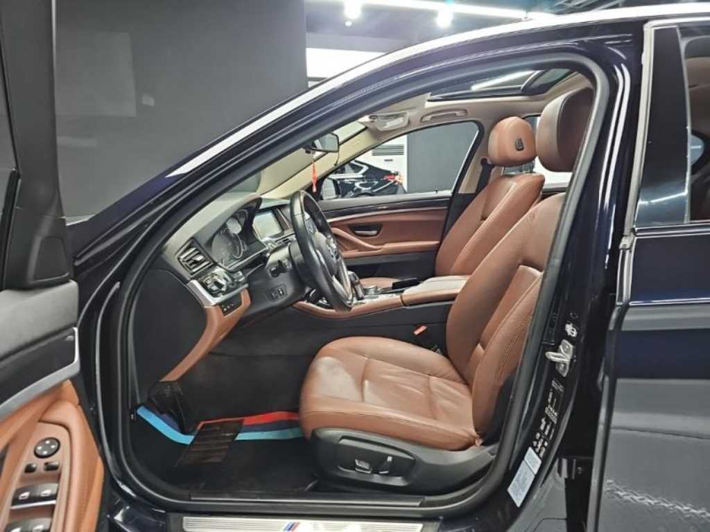BMW 5 Series 2016 Negro - Importación desde Corea - HF Imports Iquique - Foto 17