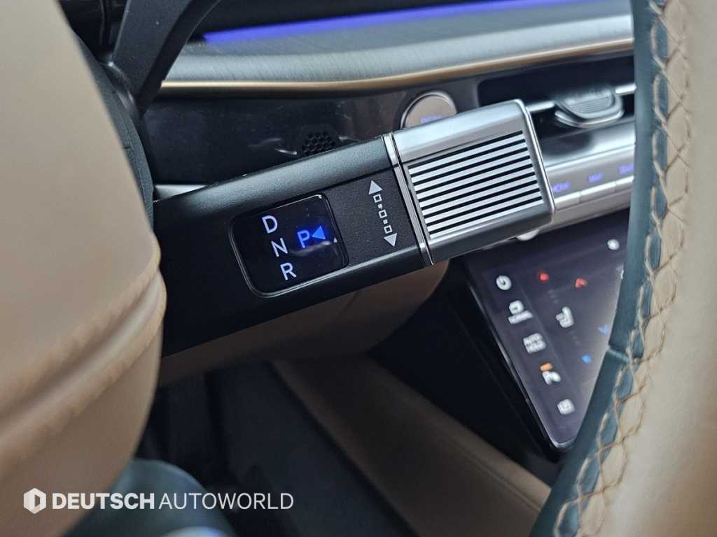 HYUNDAI Grandeur - Vista 9