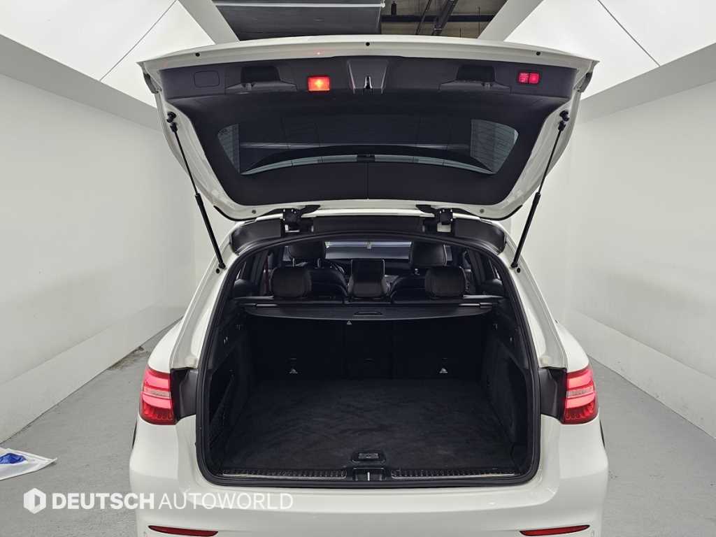 Mercedes Benz GLC Class 2018 Blanco - Importación desde Corea - HF Imports Iquique - Foto 19