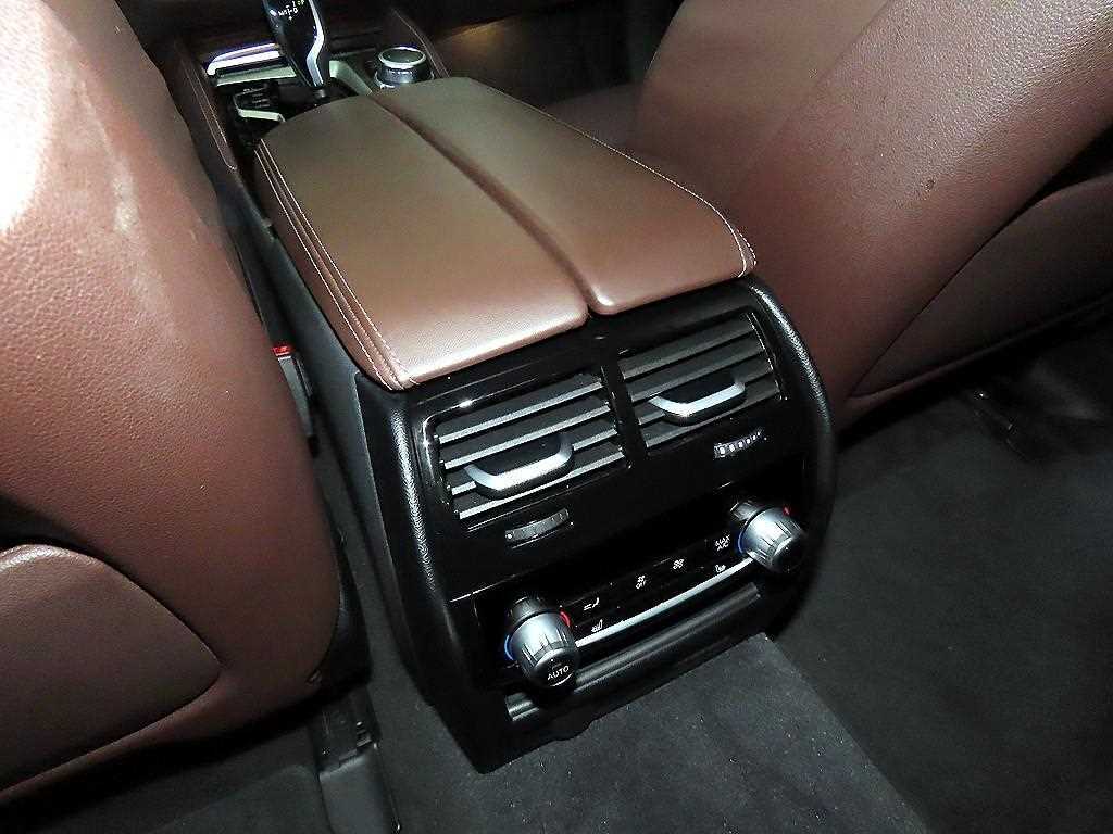 BMW 5 Series 2022 Blanco - Importación desde Corea - HF Imports Iquique - Foto 14