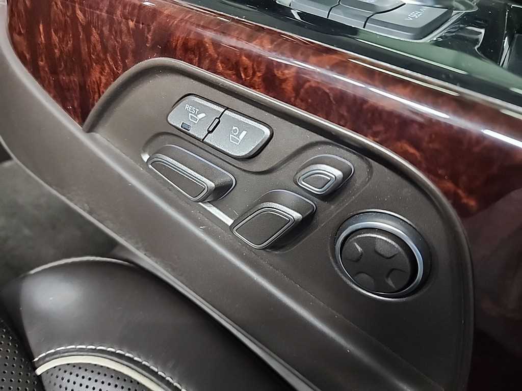 Genesis EQ900 2016 Negro - Importación desde Corea - HF Imports Iquique - Foto 16