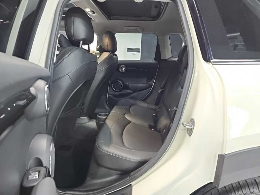 Mini Cooper 2019 the color of pearl - Importación desde Corea - HF Imports Iquique - Foto 19