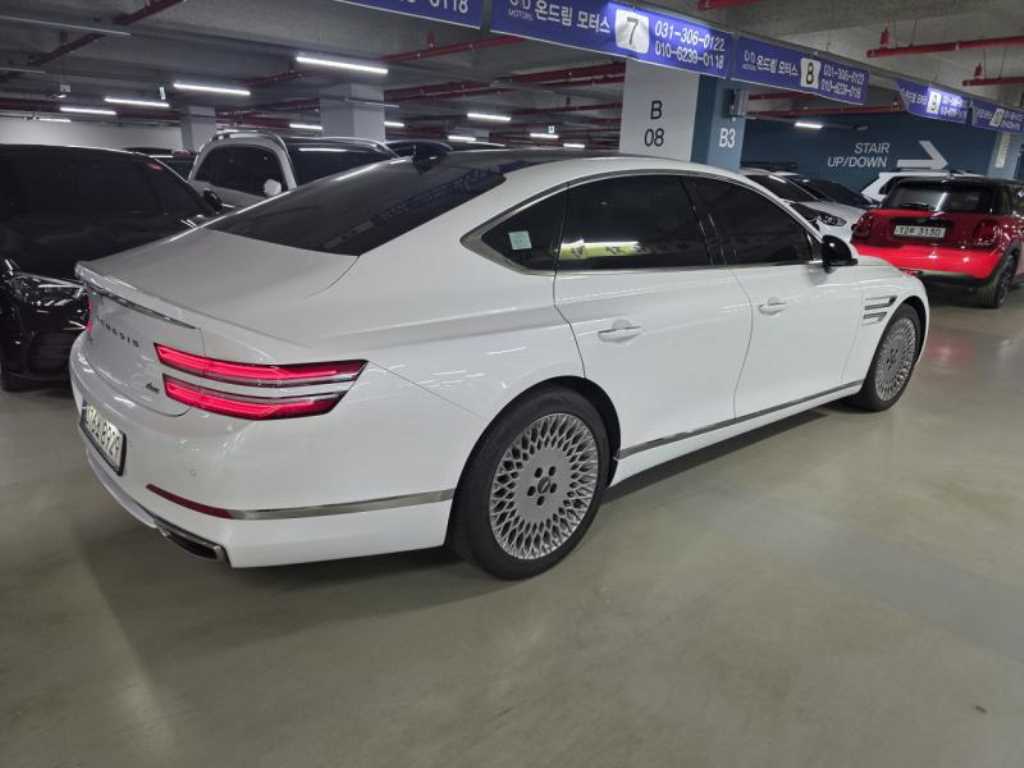 Genesis G80 - Vista 5