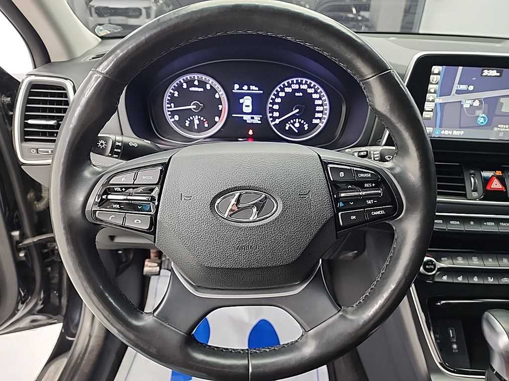 HYUNDAI Grandeur - Vista 9