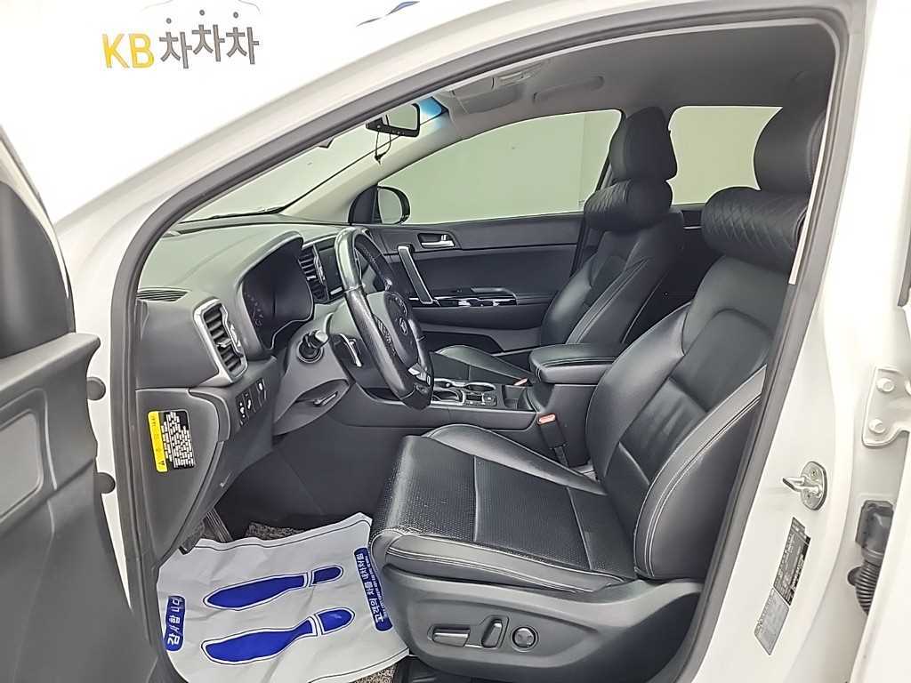 KIA Sportage - Vista 11