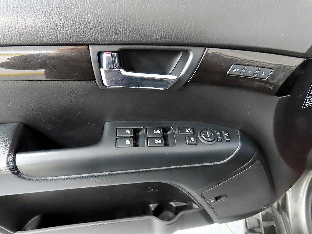 KIA Mohave - Vista 11