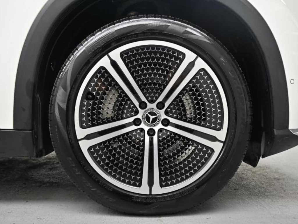 Mercedes Benz EQS - Vista 5