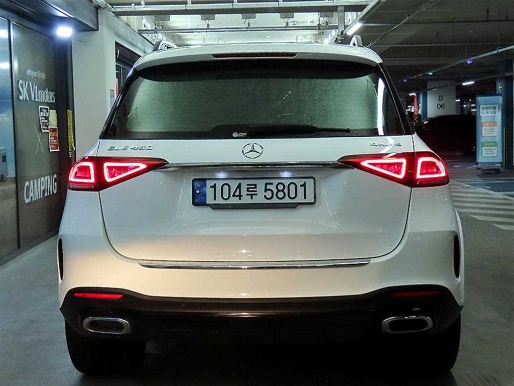 Mercedes Benz GLE Class - Vista 5