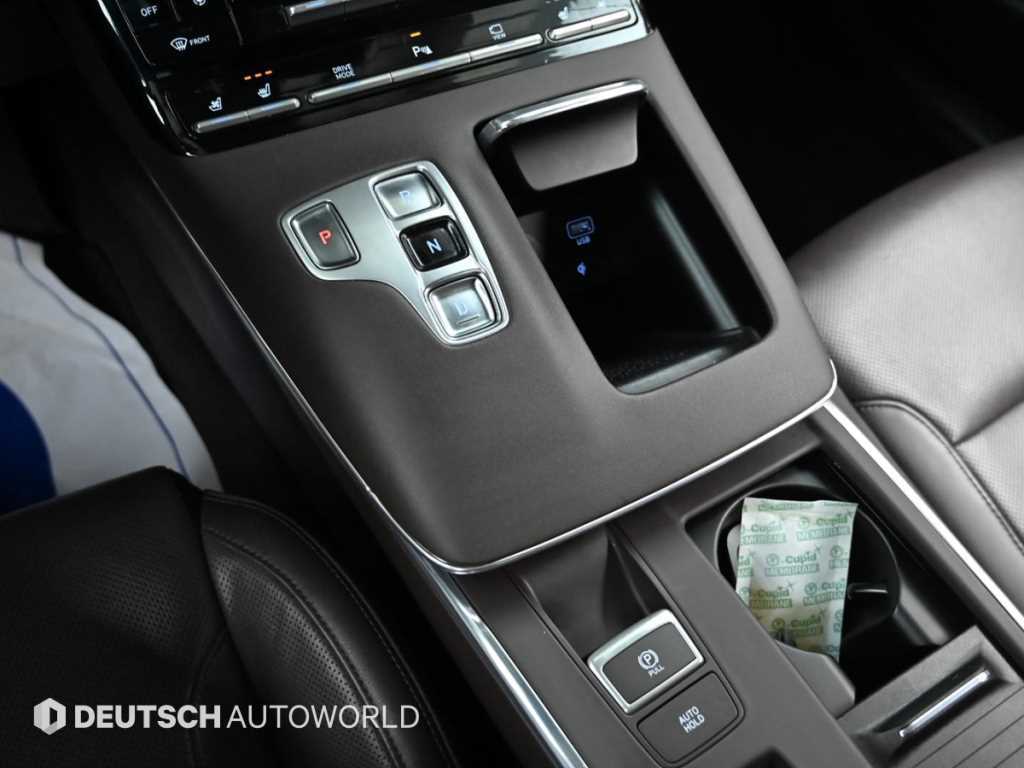 HYUNDAI Grandeur - Vista 9