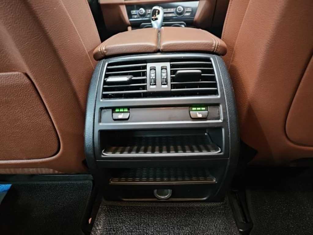 BMW 5 Series 2016 Negro - Importación desde Corea - HF Imports Iquique - Foto 14