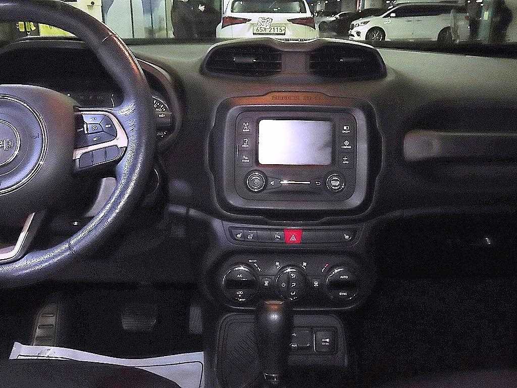 Jeep Renegade - Vista 11