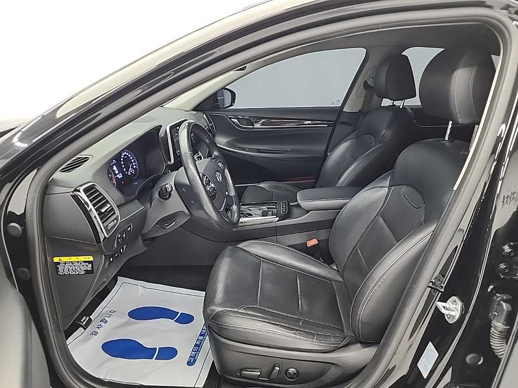 HYUNDAI Grandeur - Vista 11