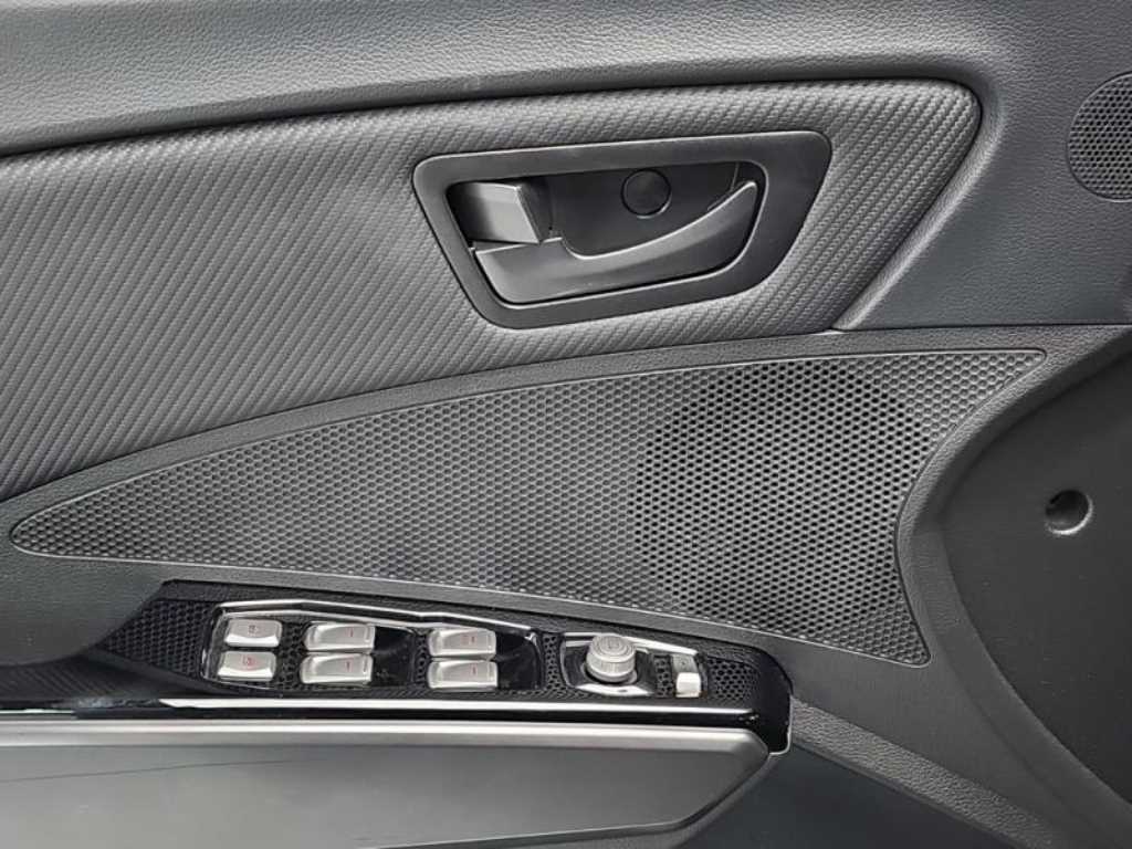 Ssangyong Tivoli 2018 Azul - Importación desde Corea - HF Imports Iquique - Foto 13