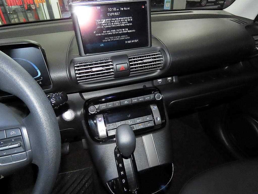 HYUNDAI Casper - Vista 11