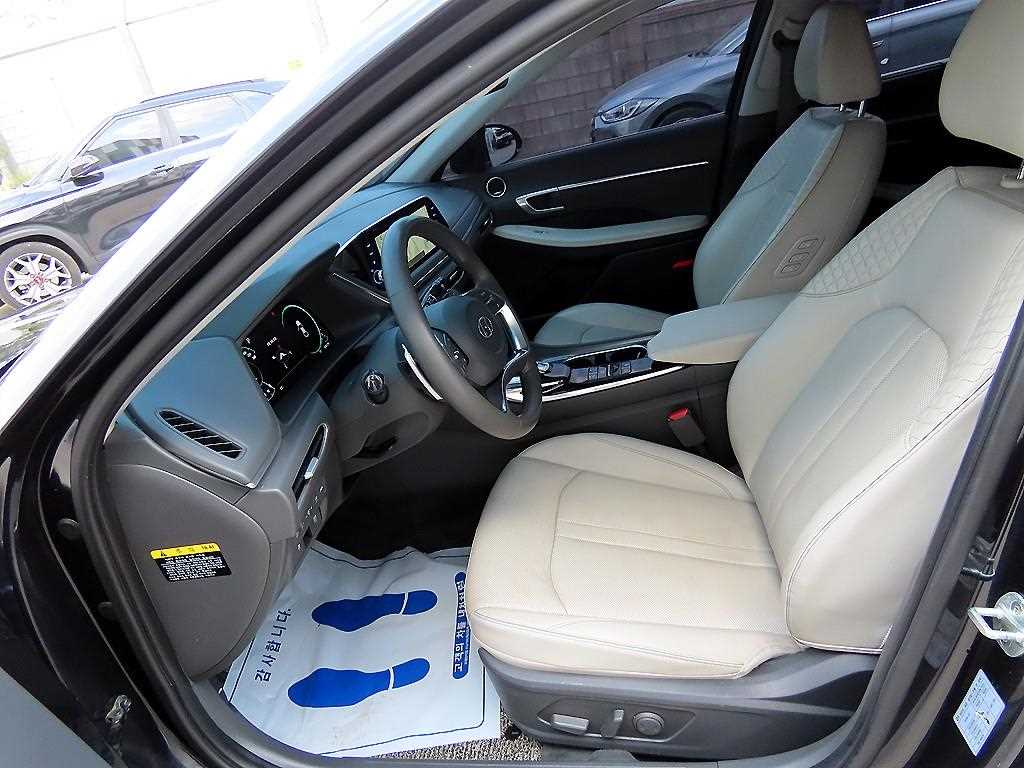 HYUNDAI Sonata - Vista 5