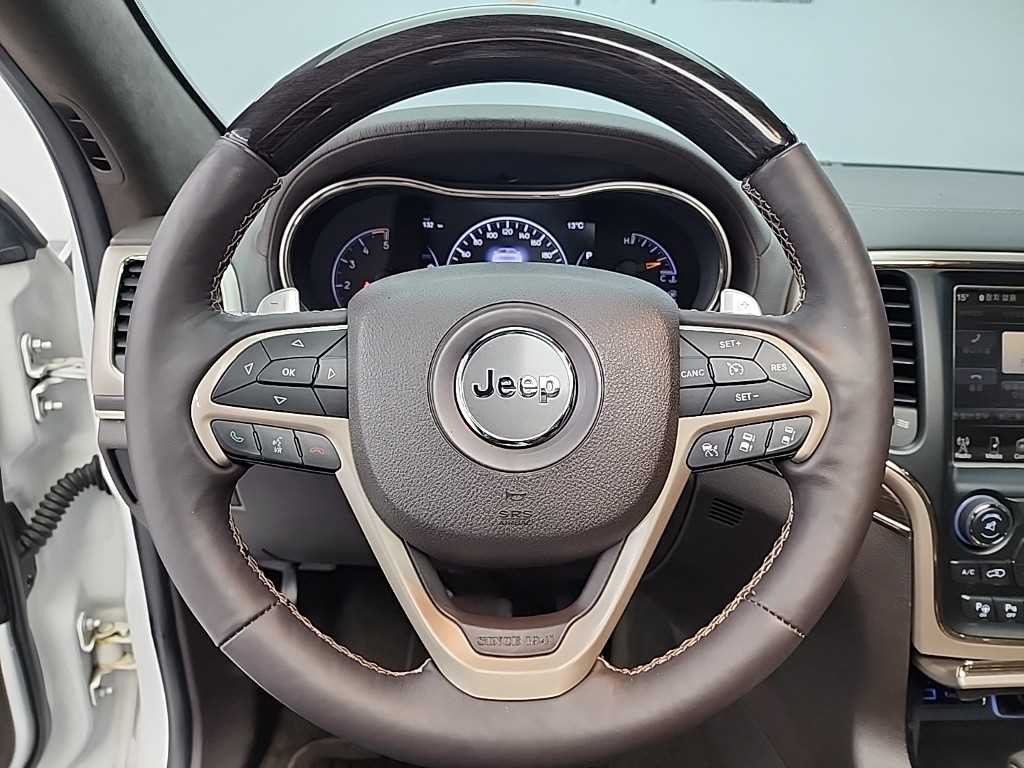 Jeep Cherokee - Vista 9